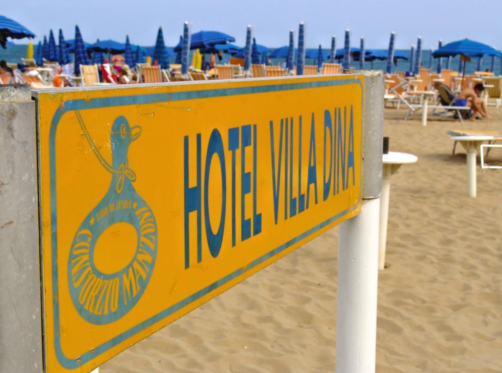 Dina Hotel 2*