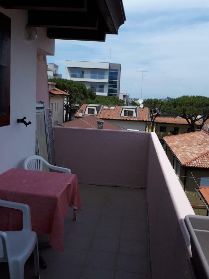Dina Hotel